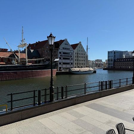 Motlawa Apartments - Old Town & River Viev, Fast Wifi 格但斯克 外观 照片