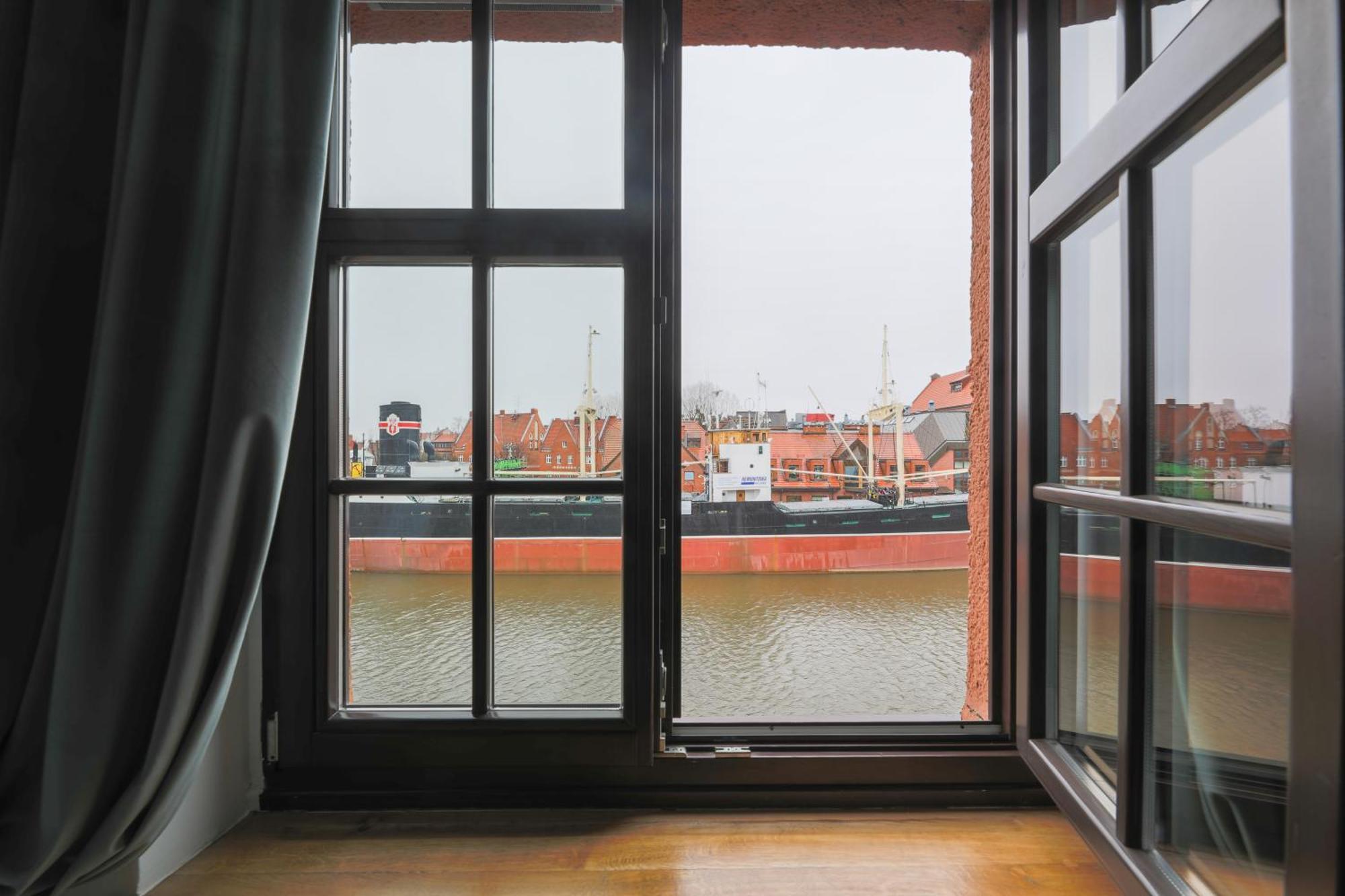 Motlawa Apartments - Old Town & River Viev, Fast Wifi 格但斯克 外观 照片
